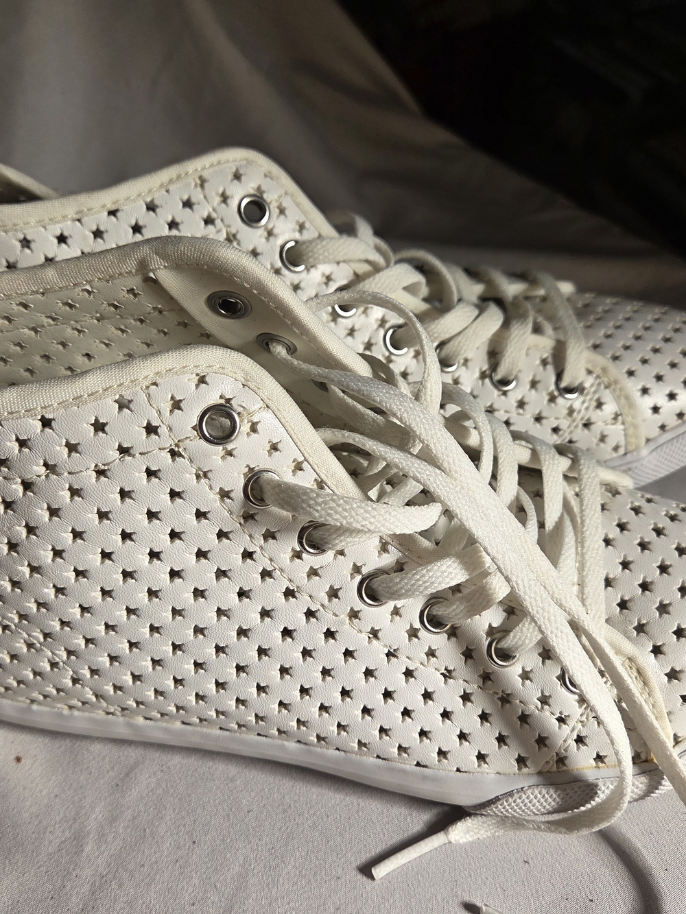 Guess Star-Perforated High-Top Sneakers